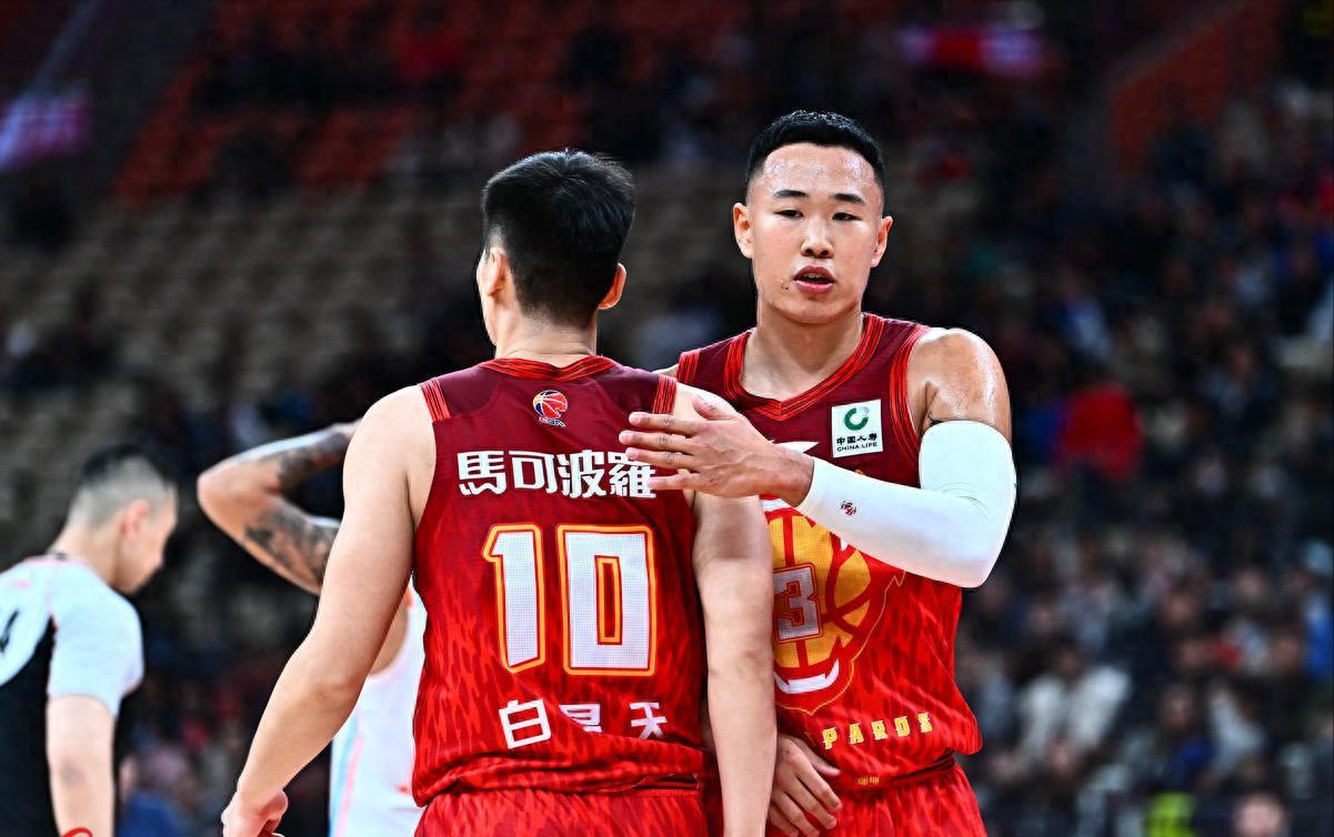 开云-场均22分！无缘中国男篮，丁彦雨航接班人有硬伤，郭士强不敢征召